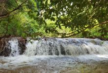 Cha Ong Waterfall景点图片
