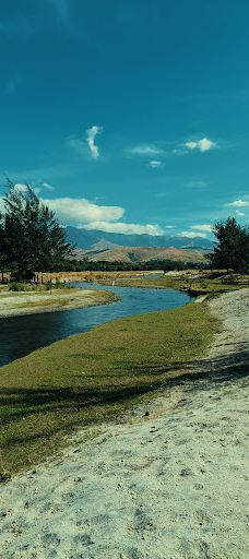 Barangay Paudpod Plaza-博托兰