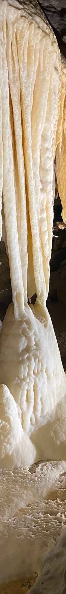 Grotte des Canalettes-科尔内拉德孔夫朗