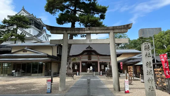 龍城神社