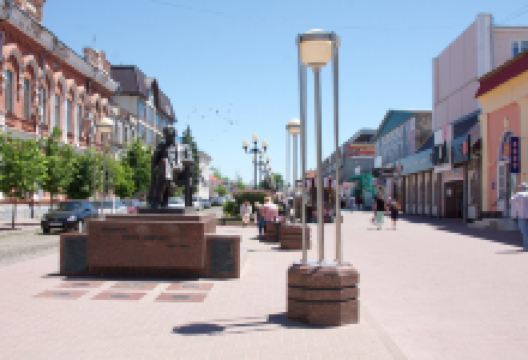 Monument to Sergey Bondarchuk景点图片