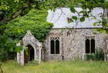 St Peter's Burlingham景点图片