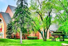 St Mary's catholic Church景点图片