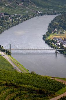 MoselCamping Bernkastel-贝恩卡斯特尔-屈斯