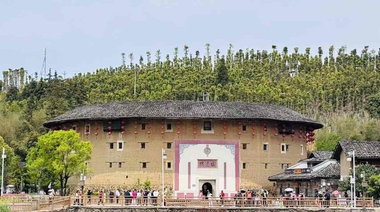 7-Day Kulangsu + Xiamen + Nanjing Tulou + Wuyi Mountains