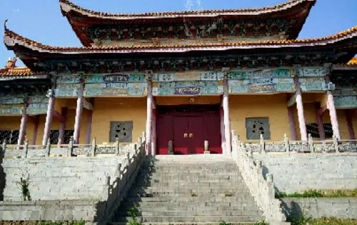 茅仙洞風景區龍錦寺