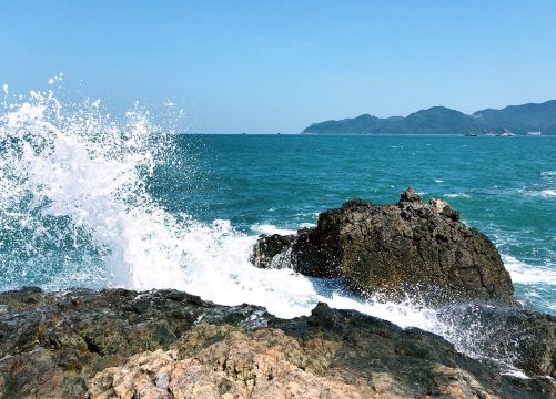深圳东冲沙滩-东西冲徒步