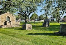 Elmlawn Memorial Park景点图片
