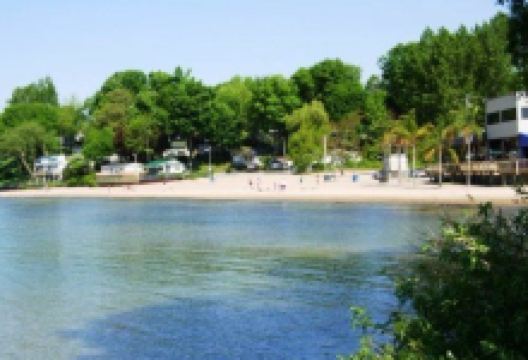 Port Dover Beach景点图片