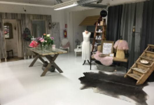 Kylä-Kirppis Aivina购物图片