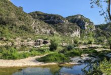 Grotte de Pâques景点图片