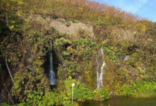 Fumbe Falls景点图片