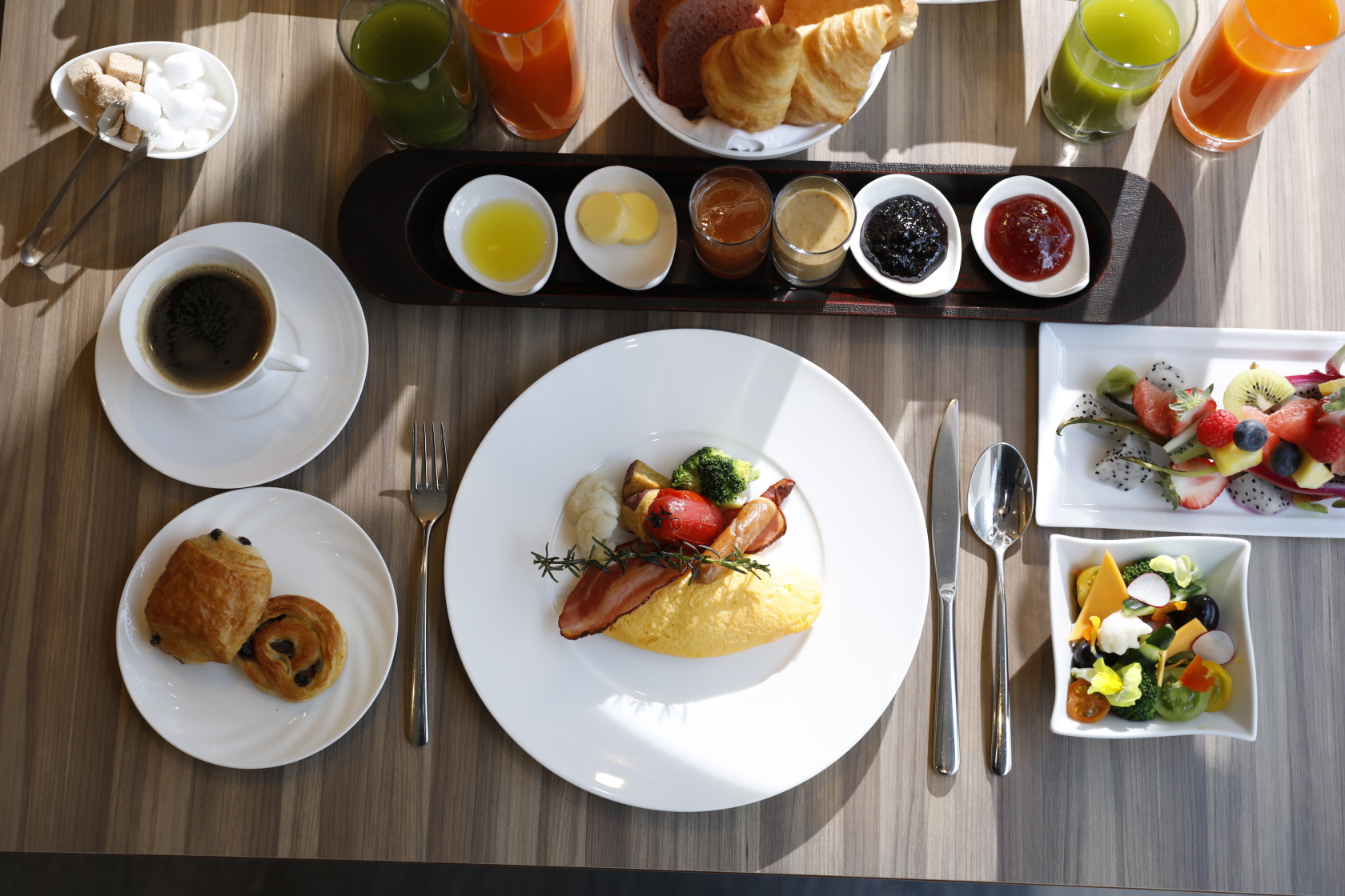 Parterre Palace Hotel Omiya餐厅图片