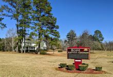 Hope Baptist Church景点图片