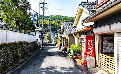 加太春日神社