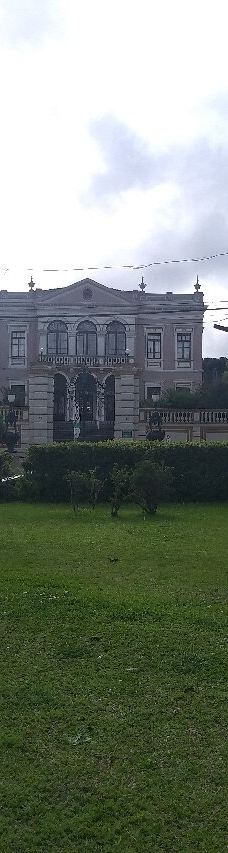 秩序广场-库里提巴