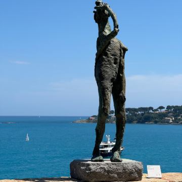 法国尼斯9日8晚私家团