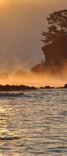 雨晴海岸-高冈市