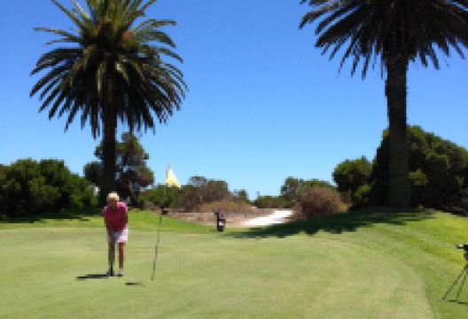 Shelley Point Country Club & Golf Course景点图片