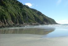 Kahurangi Point Lighthouse景点图片