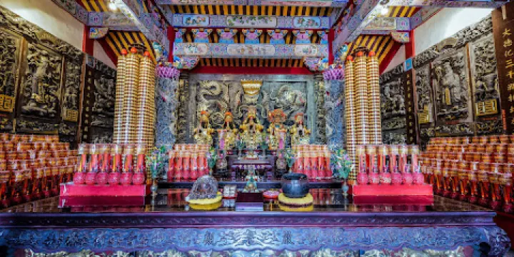 財團法人桃園市壽山巖觀音寺