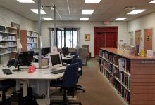 John F. Henderson Public Library景点图片