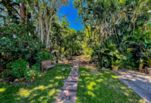 Tropical Ranch Botanical Gardens景点图片