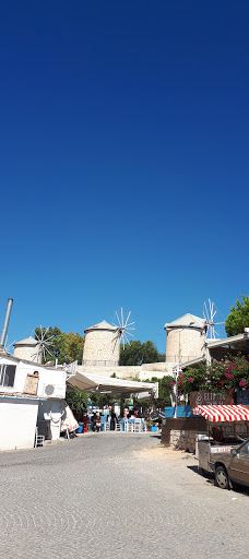 Alaçatı Değirmenleri-伊兹密尔