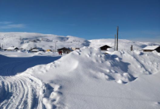 Pamyatnik Zhitelyam Teriberki, Pogibshim Zashchishchaya Rodinu景点图片