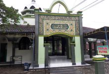 Masjid Al Mujahidin SMK N 5 KENDAL景点图片