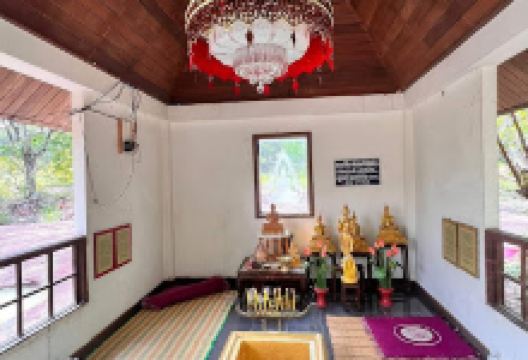 วัดพระพุทธบาทหินลาด景点图片