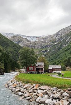 Nedre Buarbreen 700 m.o.h (Odda)-奥达