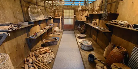 Nagaoka Toki to Shizen no Gakushukan