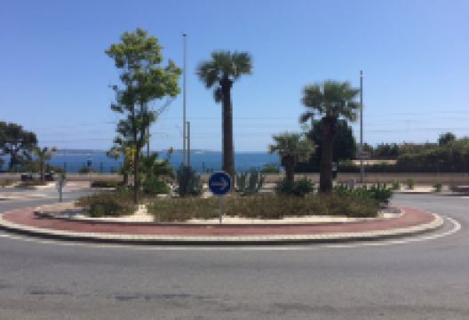 Plage Naturiste De La Batterie景点图片