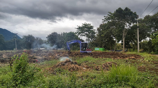 Lapang sepak bola Mangkubumi