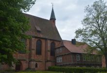 Isenhagen Abbey景点图片