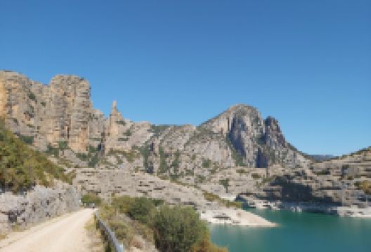 Embalse de Vadiello景点图片