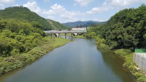 鐵原第二隧道