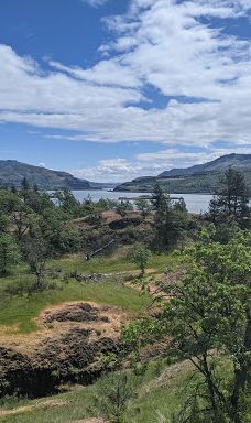 Catherine Creek Day Use Area/Trailhead-克利基塔特县