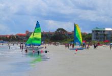 East Beach景点图片