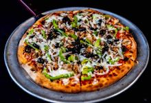 Off Broadway Lounge美食图片