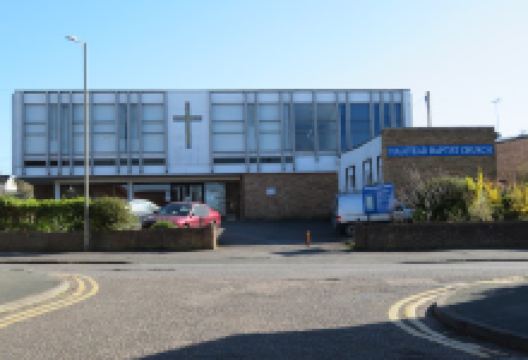 Halstead Baptist Church景点图片