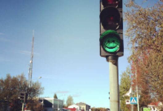 Smiley Face Traffic Light景点图片