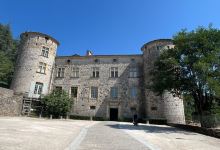 Vogüé Castle景点图片