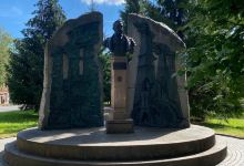 Monument to Ludvig Nobel景点图片