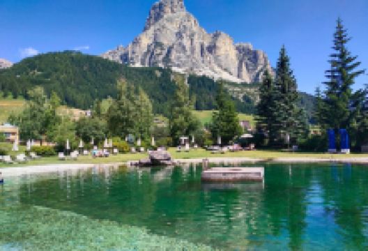 Lago biotopo di Corvara in Badia景点图片
