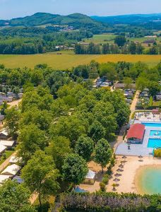 Camping Marvilla Parks - Château de Galaure-沙托纳德加洛尔