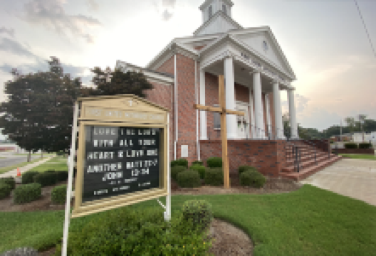 Sylvania First Church景点图片
