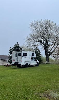 Arm of Gold Campground-小布拉多尔