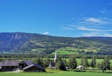 Fåvang church景点图片